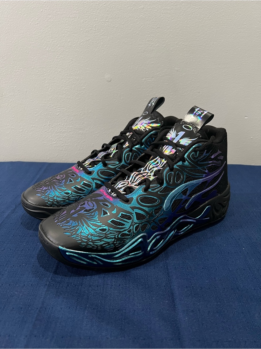 Puma MB.04 LaMelo Ball "Reflections" 313310-01 Size 10.5 Men’s